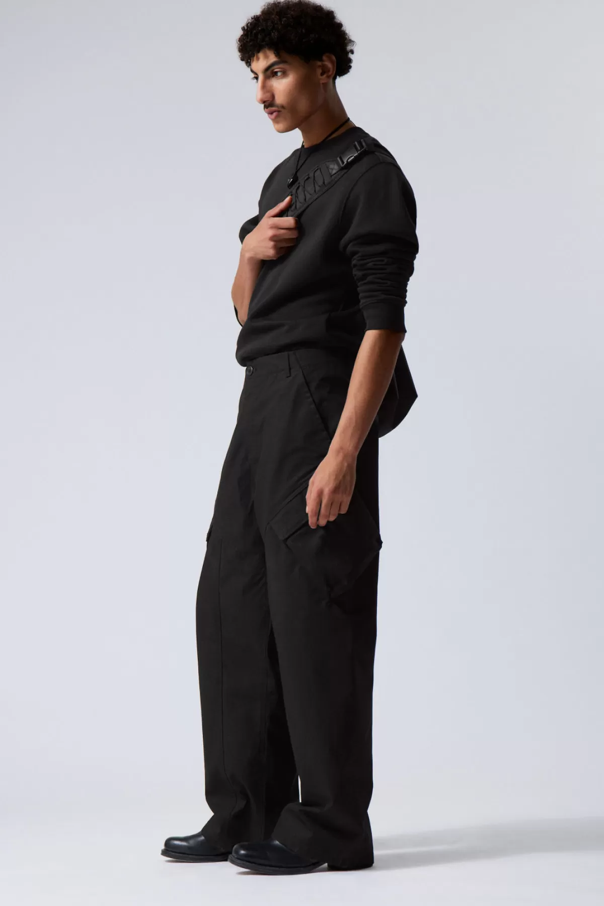Weekday Astro Loose Asymmetric Cargo Trousers Black Hot