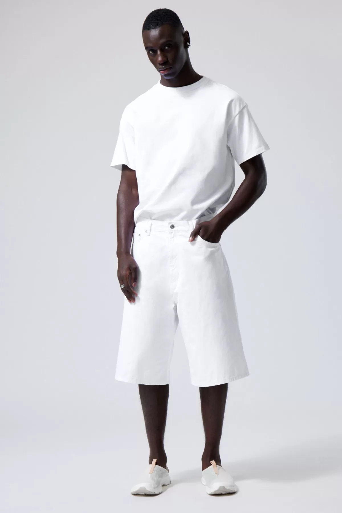 Weekday Astro Loose Twill Shorts White Store