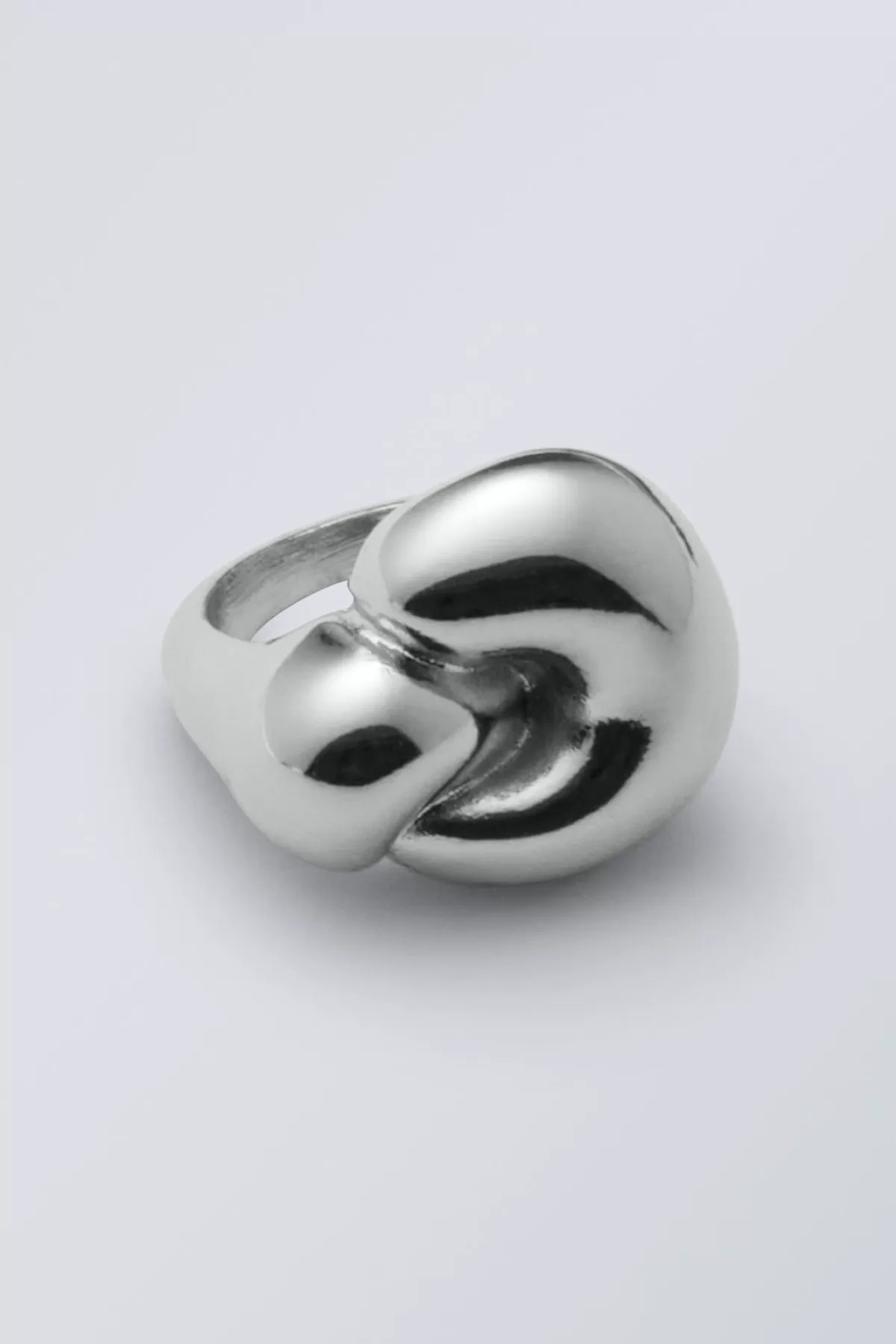Weekday Bold Ring SIlver Online