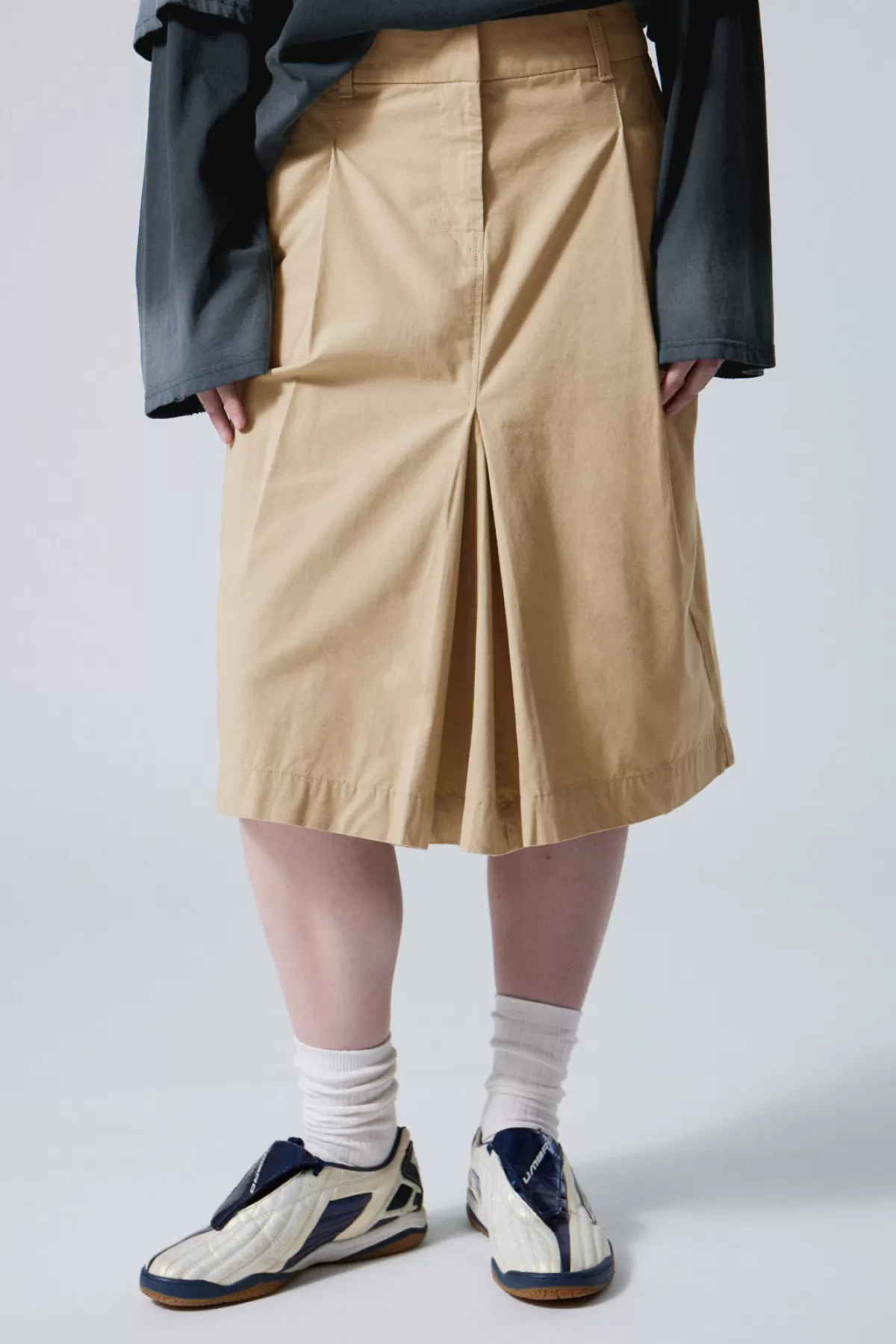 Weekday Chino Midi Lenght Skirt Dusty Beige Clearance