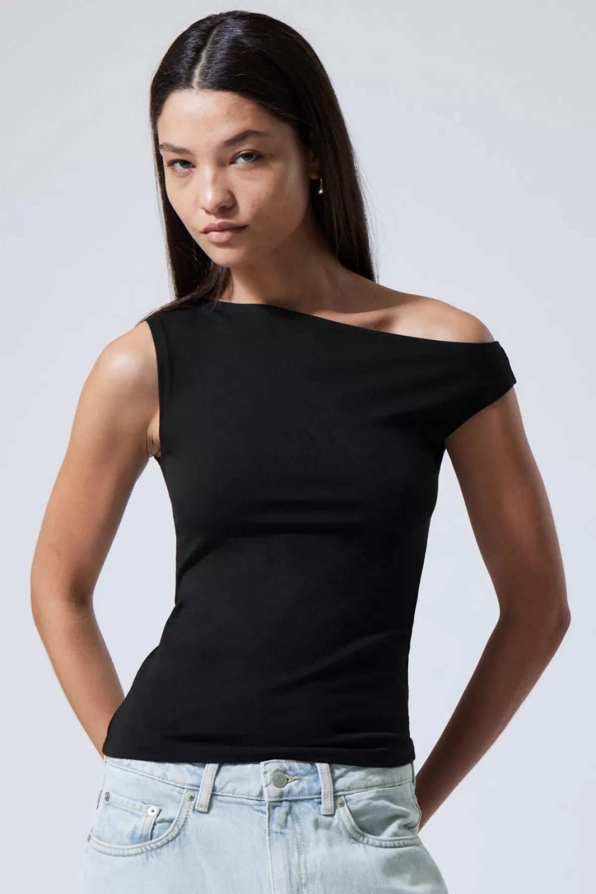 Weekday Fitted Asymmetric Top Black Outlet