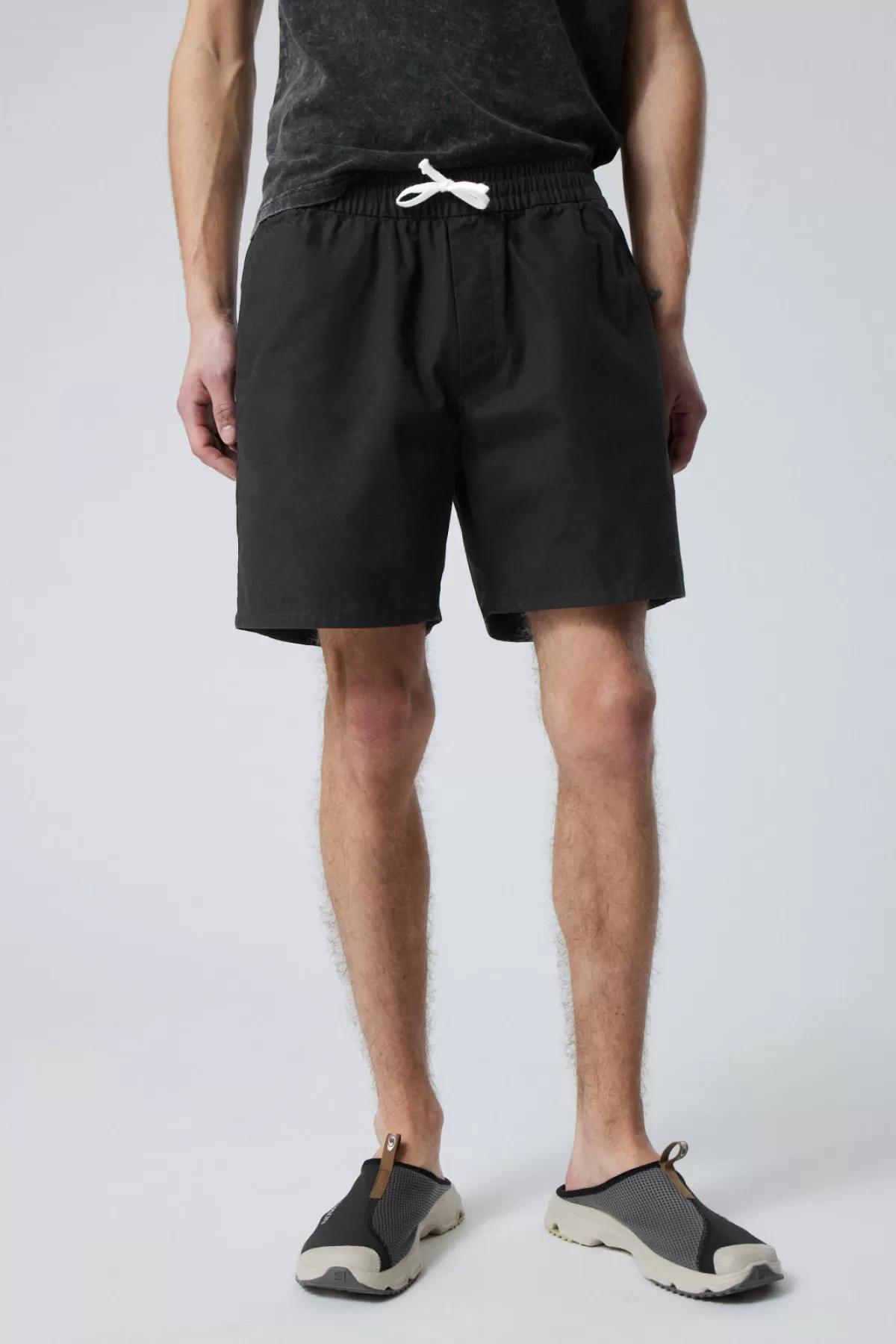 Weekday Olsen Regular Shorts Black Store