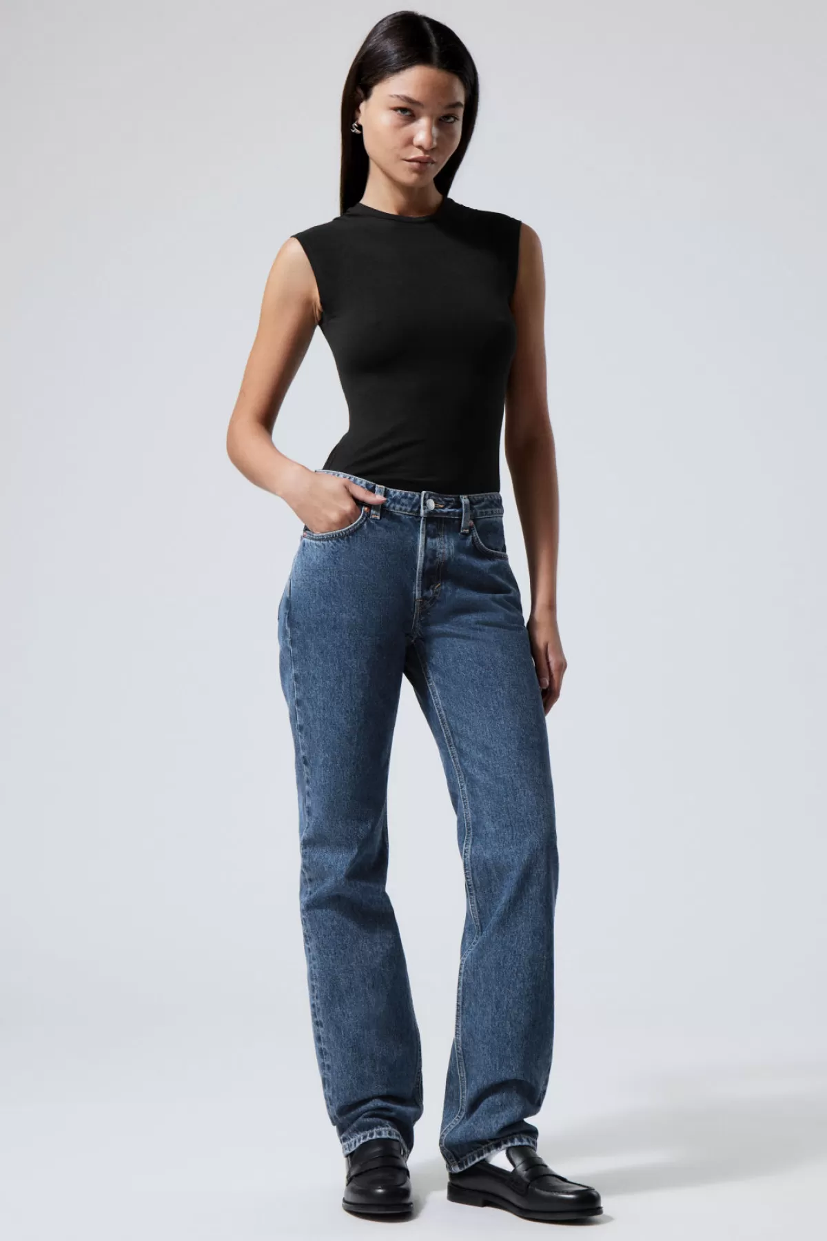 Weekday Pin Mid Straight Jeans Nobel Blue Flash Sale