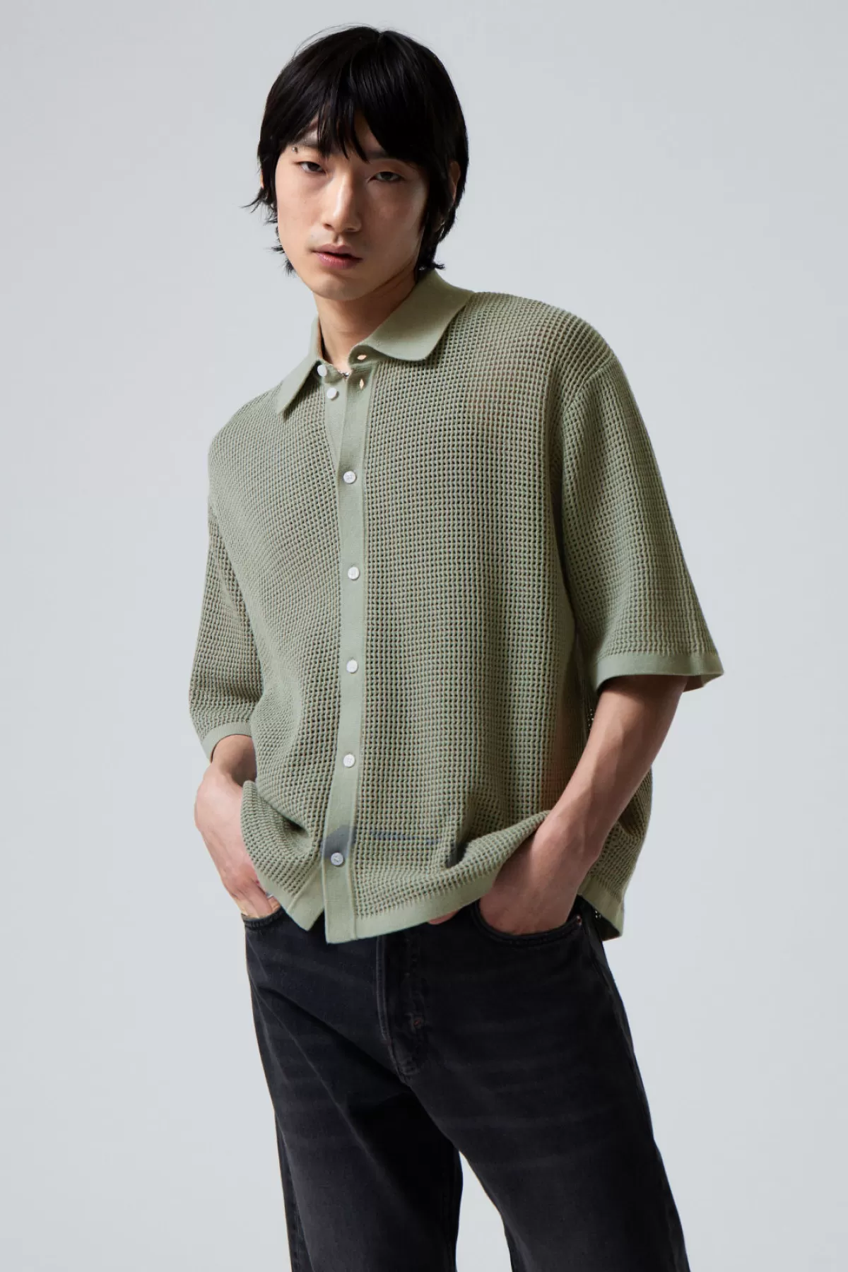 Weekday Regular Crochet Short Sleeve Shirt Light Dusty Khaki Outlet