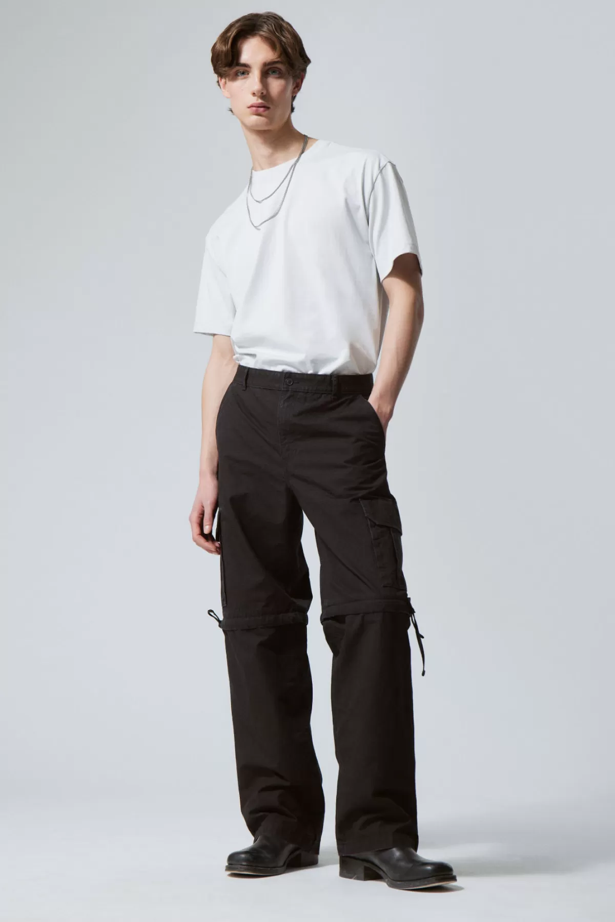 Weekday Relaxed Convertible Cargo Trousers Sulphur Black Shop