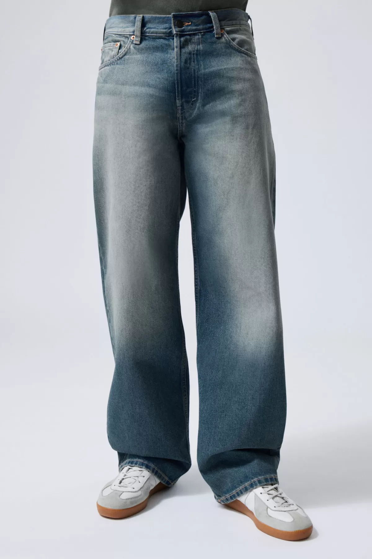 Weekday Sphere Low Loose Jeans Jackpot Blue Flash Sale