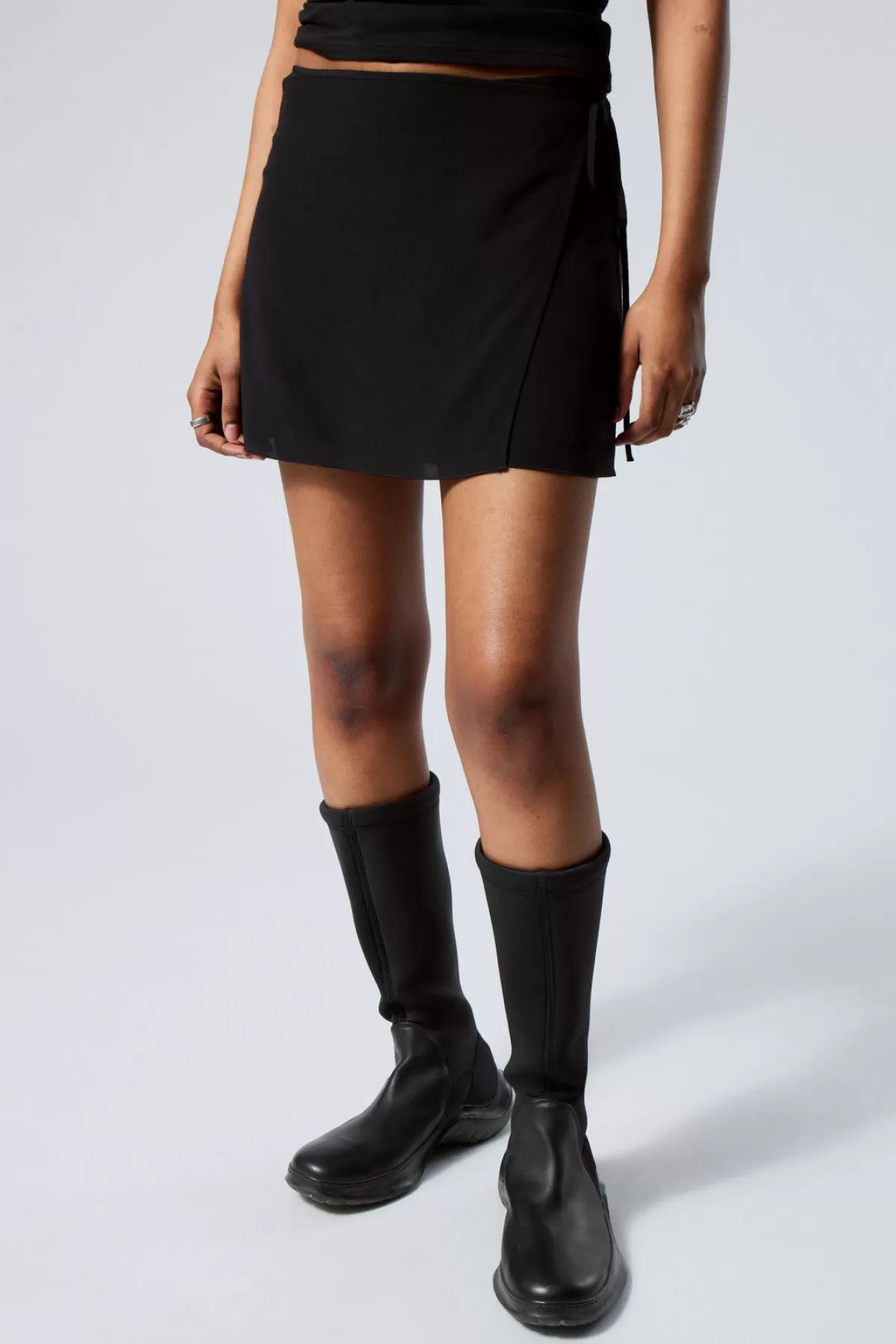 Weekday Tailored Viscose Mini Wrap Skirt Black Cheap